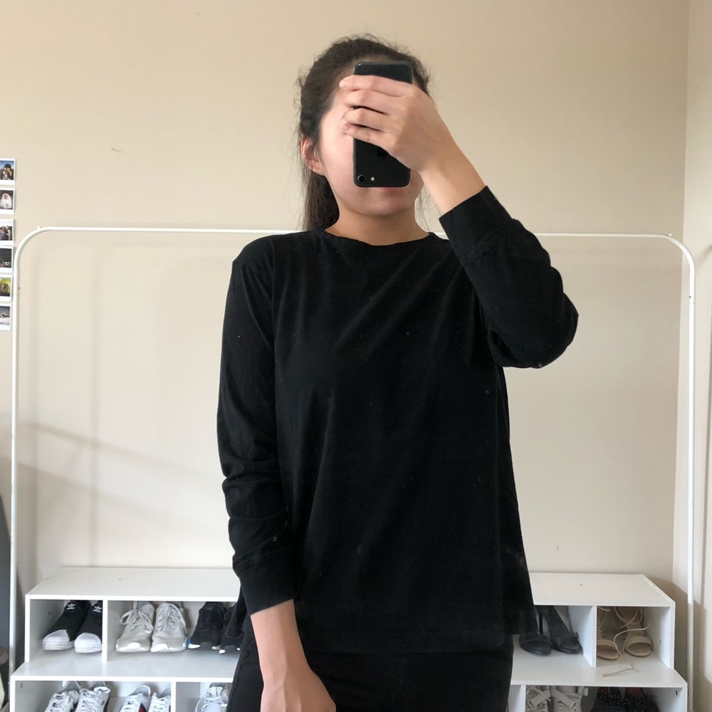 Long black sleeve shirt